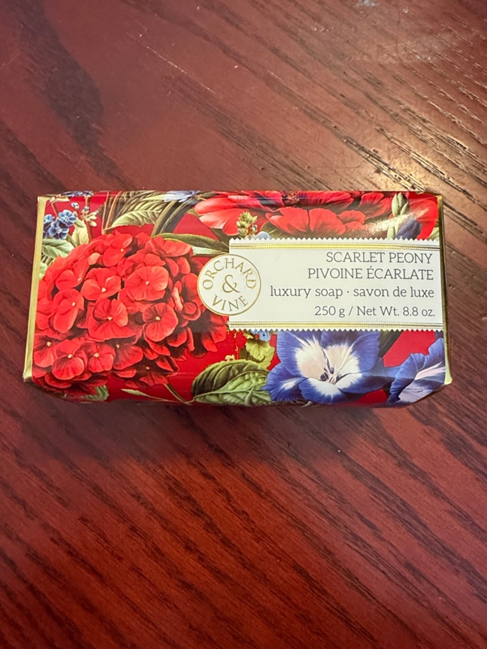 💎2/$10💎Scarlet Peony Luxury Soap (8oz)